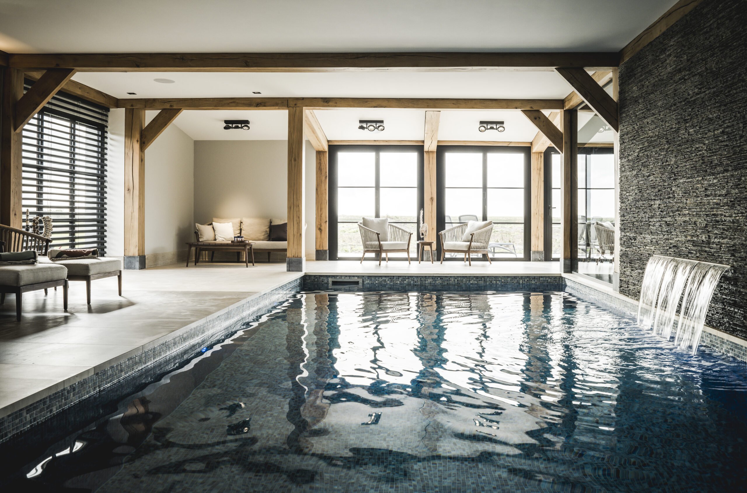 Functioneel, maar mist de verfijning en elegantie van een keramische afwerking.