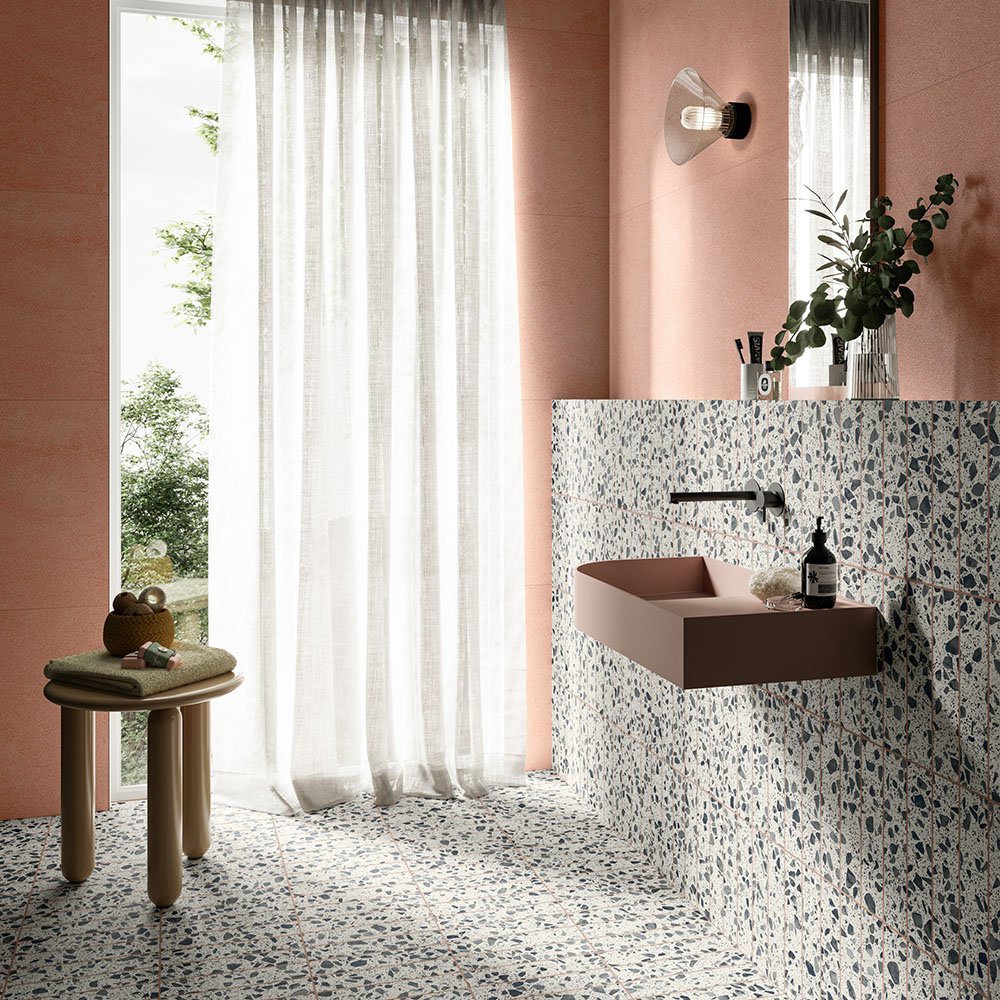 CSA_IRO_Rose60120-Iro-Next-Black65x30-Silk_bathroom-web.jpg